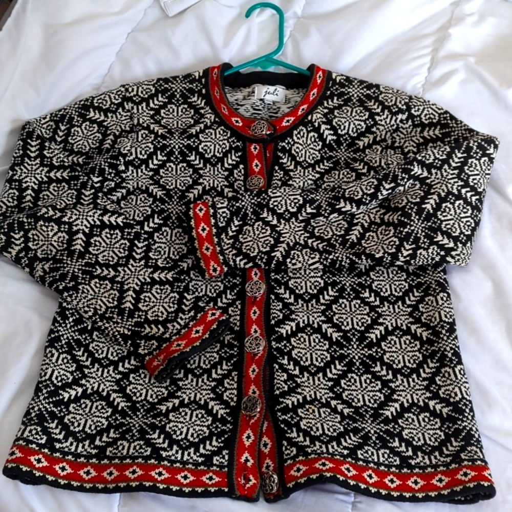 Juli Nordic Sweater